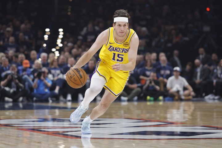 湖记:里夫斯如今要打出全明星级表现 才能回应外界期待